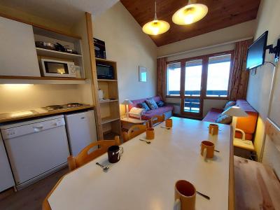 Wynajem na narty Apartament duplex 2 pokojowy 6 osób (434) - Résidence le Dé 4 - Montchavin La Plagne - Pokój gościnny