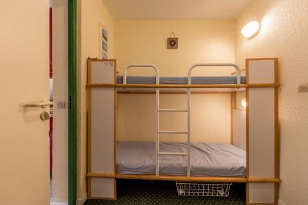 Rent in ski resort Studio sleeping corner 4 people (116) - Résidence le Dé 4 - Montchavin La Plagne - Bunk beds