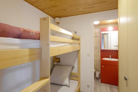 Rent in ski resort 2 room apartment cabin 5 people (00) - Résidence Porte de Montchavin - Montchavin La Plagne - Bedroom