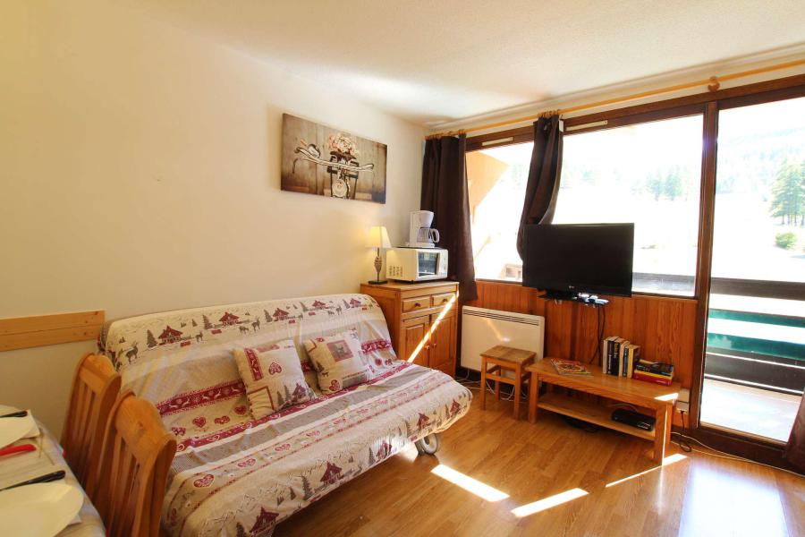 Rent in ski resort 3 room apartment 6 people (MTG110) - La Résidence Ferme d'Augustin - Montgenèvre - Living room