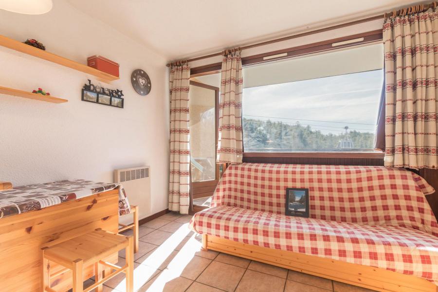 Ski verhuur Appartement 2 kamers bergnis 6 personen (VES104) - La Résidence Ferme d'Augustin - Montgenèvre - Woonkamer