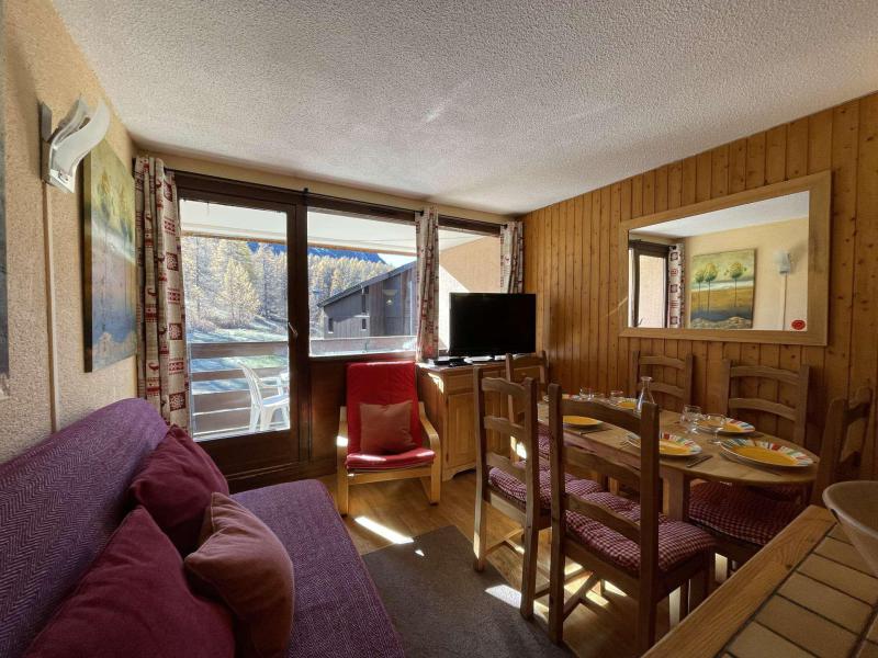 Location au ski Appartement duplex 2 pièces coin montagne 6 personnes (110-D18) - La Résidence la Ferme d'Augustin - Montgenèvre - Séjour