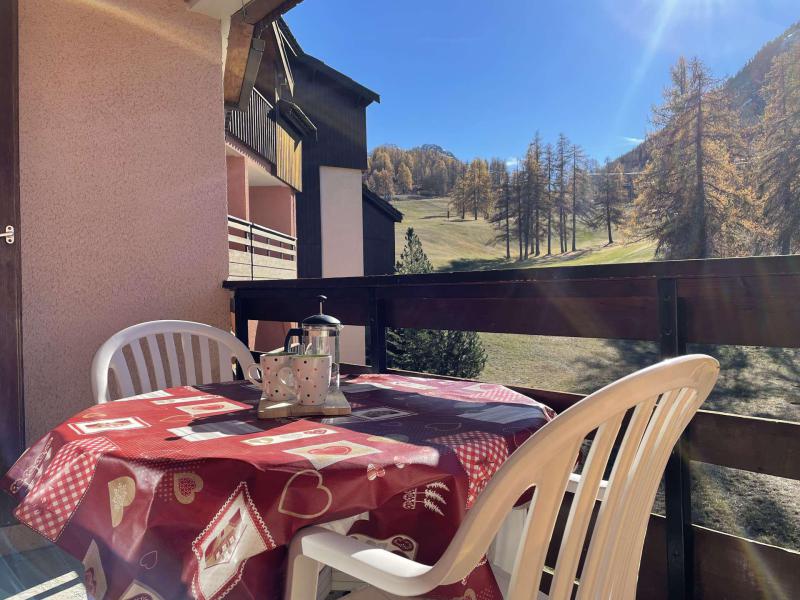 Skiverleih Duplexwohnung 2 Zimmer Schlafnische 6 Personen (110-D18) - La Résidence la Ferme d'Augustin - Montgenèvre - Balkon