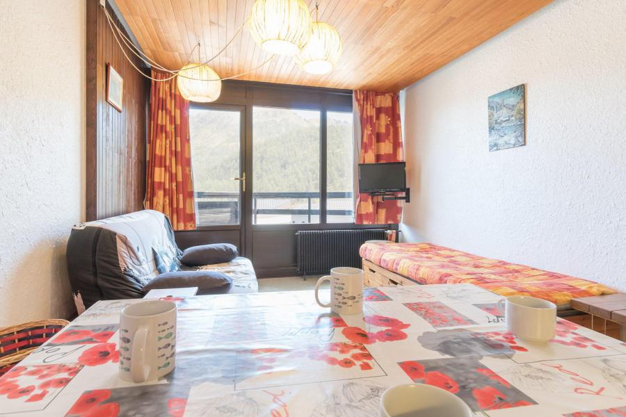 Skiverleih 2-Zimmer-Berghütte für 6 Personen (MANGIN) - La Résidence la Loubatière - Montgenèvre - Wohnzimmer