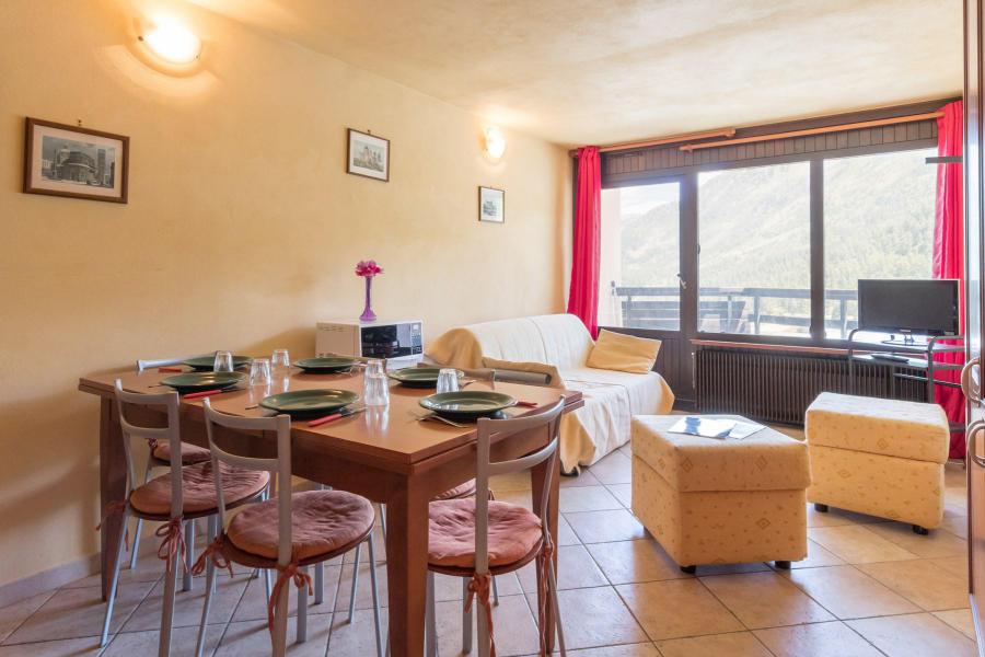 Ski verhuur Appartement 2 kamers bergnis 6 personen (CHIESA) - La Résidence la Loubatière - Montgenèvre - Woonkamer