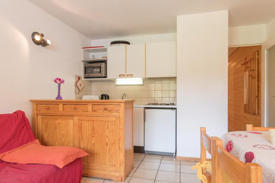 Rent in ski resort 2 room apartment sleeping corner 6 people (AMB101) - La Résidence le Golf - Montgenèvre - Living room