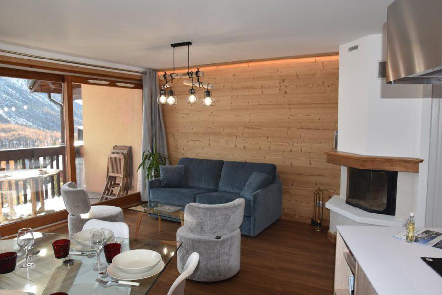 Location au ski Appartement 4 pièces 8 personnes (19) - La Résidence Le Parthénon - Montgenèvre - Séjour