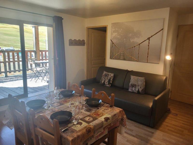 Rent in ski resort 2 room apartment 4 people (NG9) - La Résidence Neige et Golf - Montgenèvre - Living room