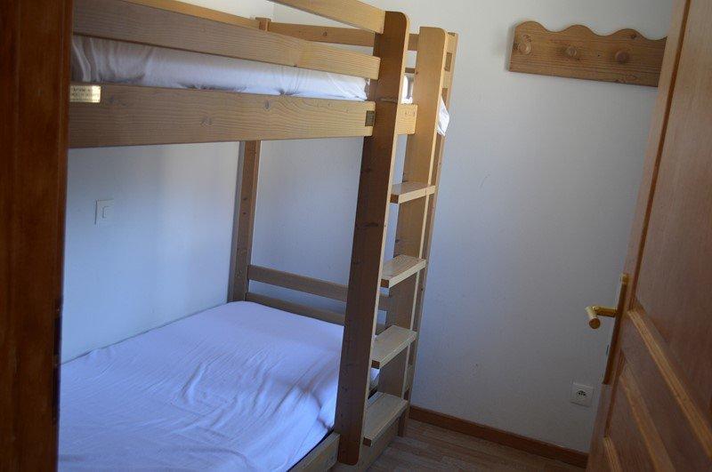 Rent in ski resort 1 room apartment 4 people (NG15) - La Résidence Neige et Golf - Montgenèvre