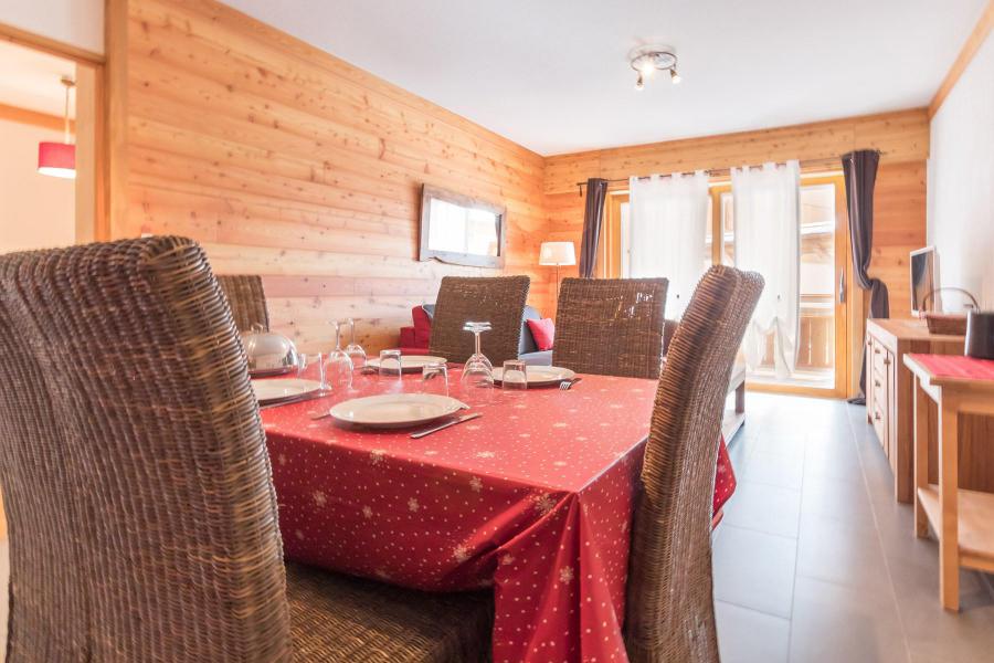 Rent in ski resort 4 room apartment 6 people (VINB01) - Le Chalet du Janus - Montgenèvre - Living room