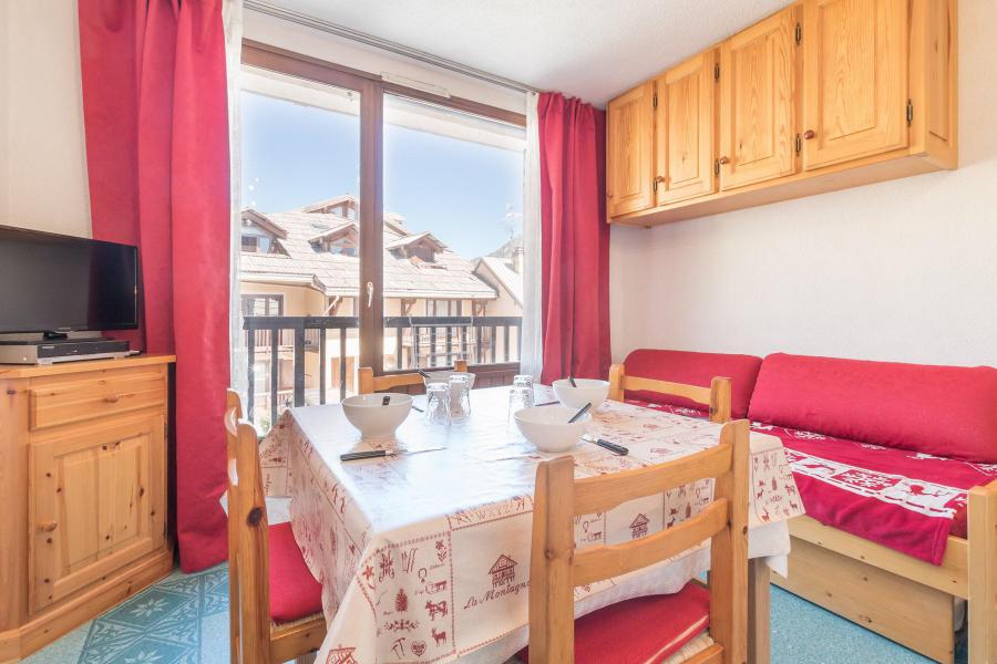 Ski verhuur Appartement 2 kamers 6 personen (SMOQ10) - Résidence Central Station - Montgenèvre - Woonkamer