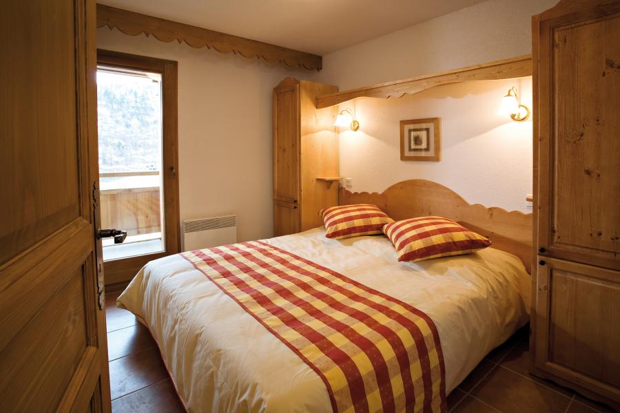 Rent in ski resort Résidence Club MMV le Hameau des Airelles - Montgenèvre - Bedroom