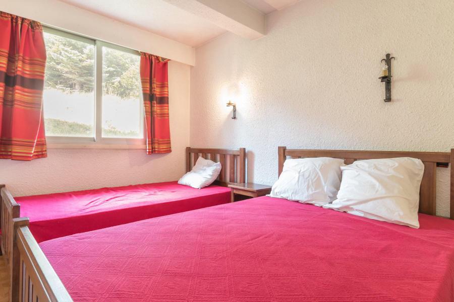 Rent in ski resort 2 room apartment sleeping corner 6 people (COCHET) - Résidence la Cochette - Montgenèvre