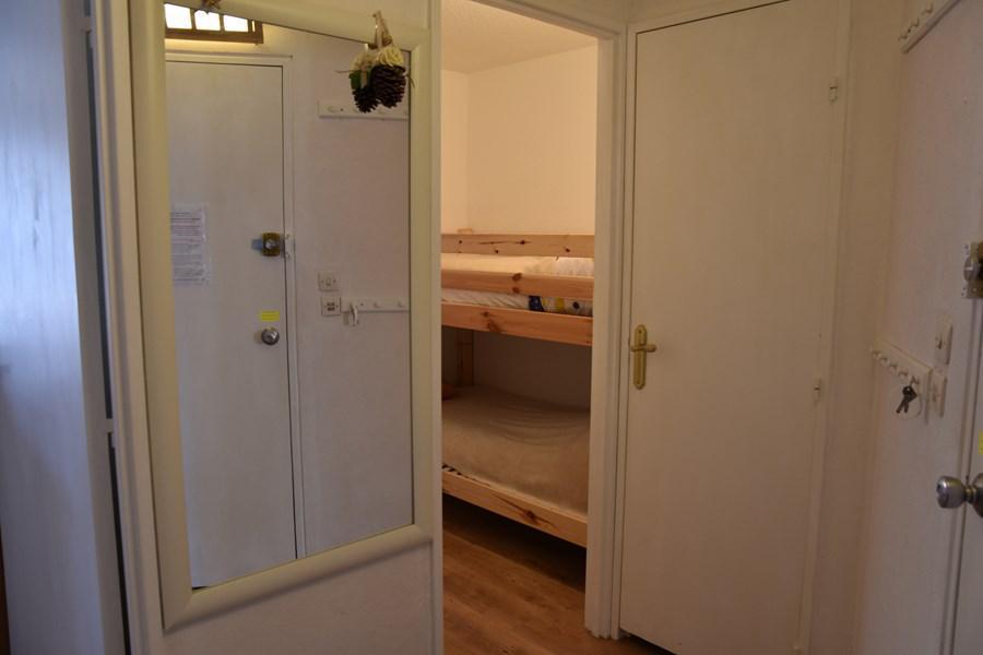 Skiverleih 2-Zimmer-Berghütte für 6 Personen (49) - Résidence la Loubatière - Montgenèvre - Flur