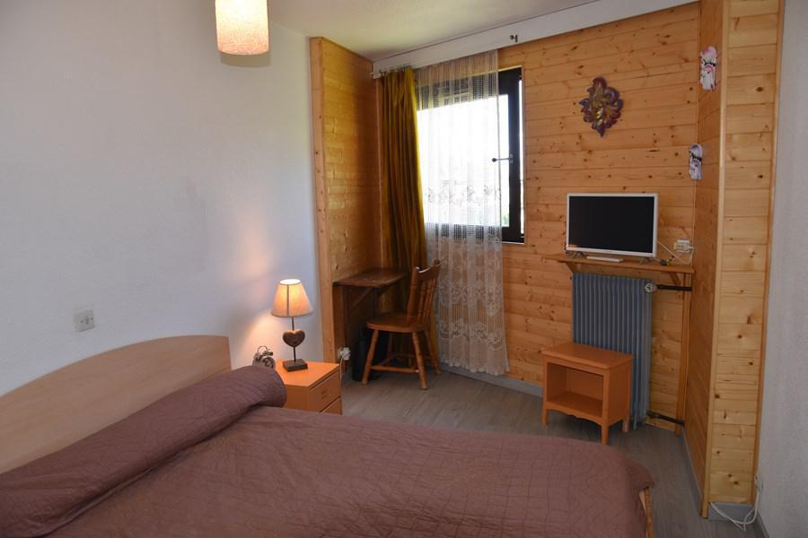 Wynajem na narty Apartament 2 pokojowy z alkową 6 osób (amar) - Résidence la Loubatière - Montgenèvre - Pokój