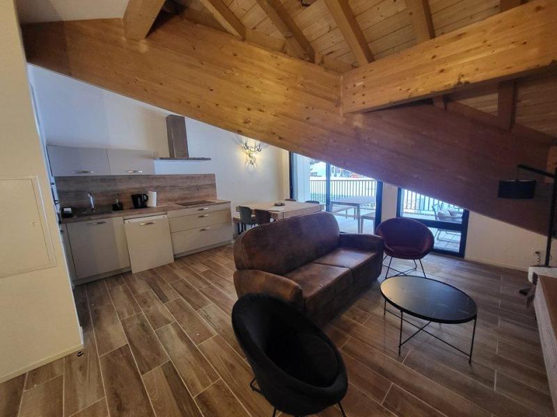 Rent in ski resort 3 room apartment 6 people (203) - Voie Lactee - Montgenèvre - Living room