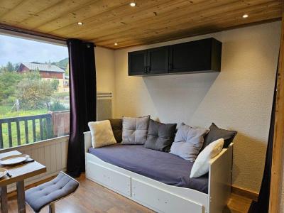 Rent in ski resort Studio sleeping corner 3 people (13) - Central Station - Montgenèvre - Living room