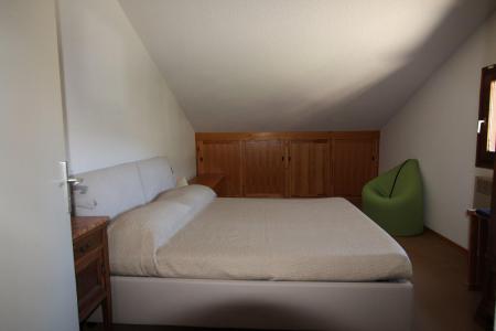 Ski verhuur Appartement 4 kamers 6 personen (D09) - La Résidence Ferme d'Augustin - Montgenèvre - Kamer