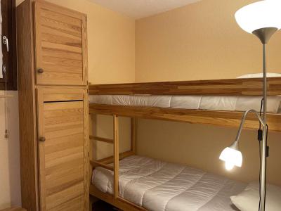 Skiverleih Duplexwohnung 2 Zimmer Schlafnische 6 Personen (110-D18) - La Résidence la Ferme d'Augustin - Montgenèvre - Offener Schlafbereich