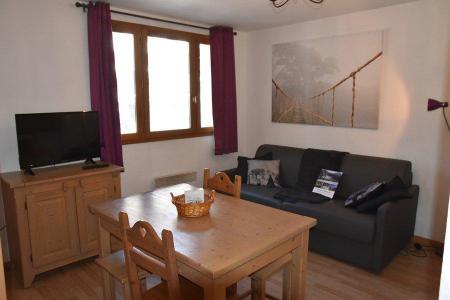Rent in ski resort Studio cabin 4 people (NG8) - La Résidence Neige et Golf - Montgenèvre - Apartment