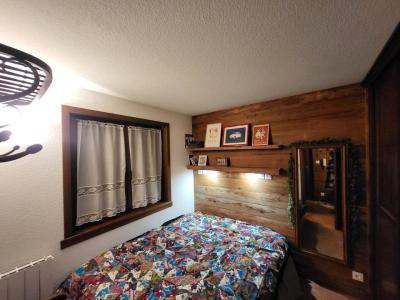 Rent in ski resort 3 room mezzanine apartment 6 people (17) - Le Korossol - Montgenèvre - Bedroom