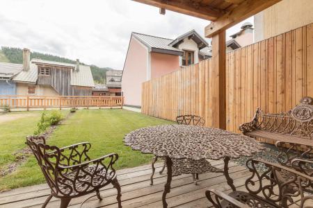 Rent in ski resort 4 room apartment 6 people (MANOMA) - Les Granges de Caterina - Montgenèvre - Terrace