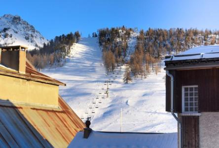 Vacances en montagne Appartement 3 pièces 6 personnes (PERI) - Résidence du Brigou - Montgenèvre - Extérieur hiver