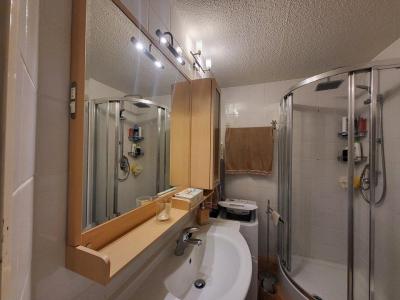 Rent in ski resort 2 room apartment sleeping corner 4 people (52) - Résidence la Loubatière - Montgenèvre