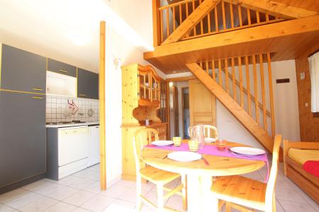 Rent in ski resort 2 room duplex apartment 4 people (LAUROE) - Résidence le Lauzin - Montgenèvre - Dining area