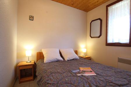 Skiverleih 2 Zimmer Maisonettewohnung für 4 Personen (LAUROE) - Résidence le Lauzin - Montgenèvre - Schlafzimmer