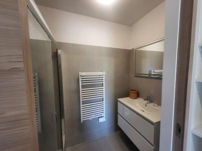Location au ski Appartement 4 pièces 8 personnes (Refuge) - Résidence Vialattea - Montgenèvre - Salle d'eau