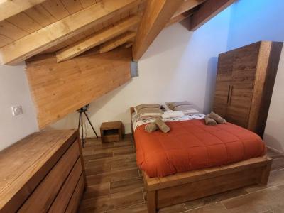 Location au ski Appartement 3 pièces 6 personnes (203) - Voie Lactee - Montgenèvre - Chambre mansardée