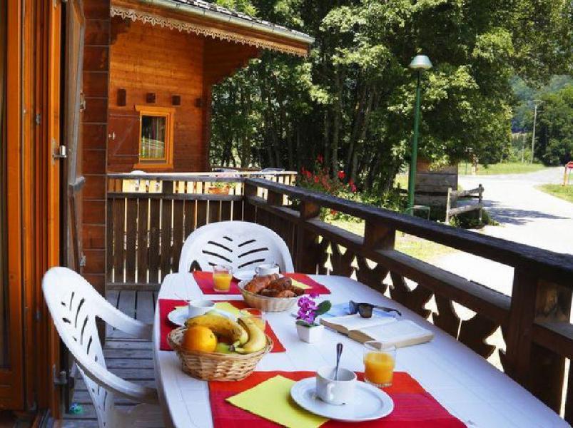 Skiverleih Les Chalets du Bois de Champelle - Morillon - Balkon