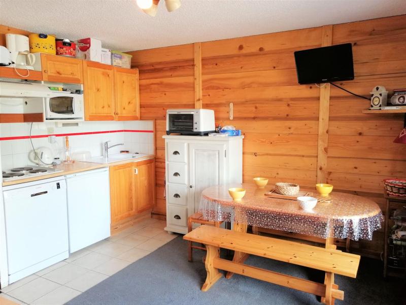 Rent in ski resort 2 room apartment 4 people (202) - Résidence Criou - Morillon - Apartment