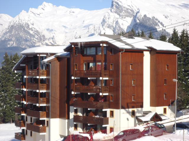 Ski verhuur Résidence les Hauts des Esserts - Morillon - Buiten winter