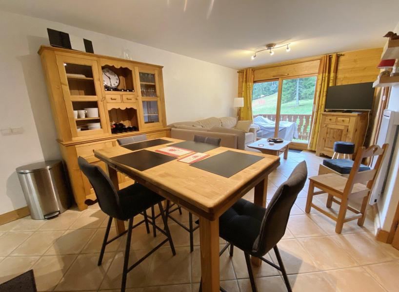 Rent in ski resort 4 room apartment 8 people (D03) - Résidence Refuge de l'Alpage - Morillon - Living room