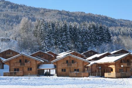 Аренда на лыжном курорте Les Chalets du Bois de Champelle - Morillon - зимой под открытым небом
