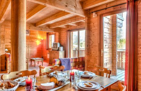 Rent in ski resort Les Chalets du Bois de Champelle - Morillon - Living room
