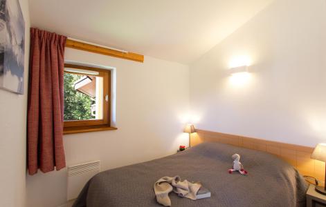 Rent in ski resort Résidence le Buet - Morillon - Bedroom