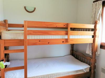 Skiverleih 3-Zimmer-Appartment für 4 Personen (08) - Résidence les Hauts des Esserts - Morillon - Schlafzimmer