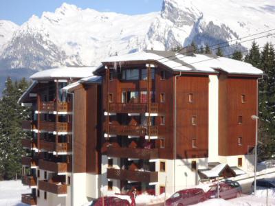 Location au ski Résidence les Hauts des Esserts - Morillon - Extérieur hiver