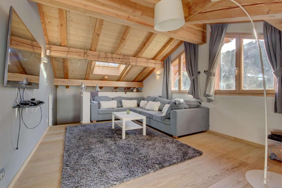 Rent in ski resort 6 room chalet 10 people - Chalet Albatros - Morzine - Living room