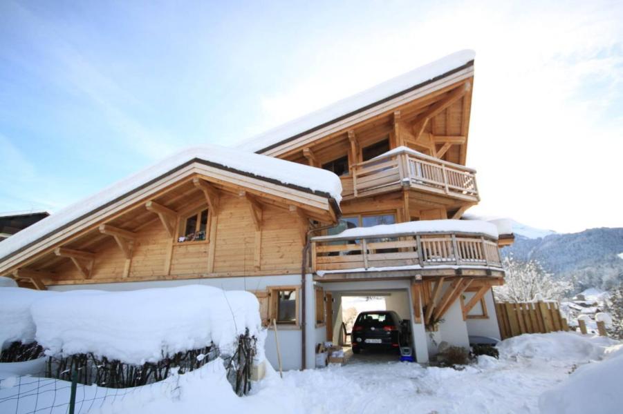 Rent in ski resort 6 room chalet 10 people - Chalet Albatros - Morzine - Winter outside