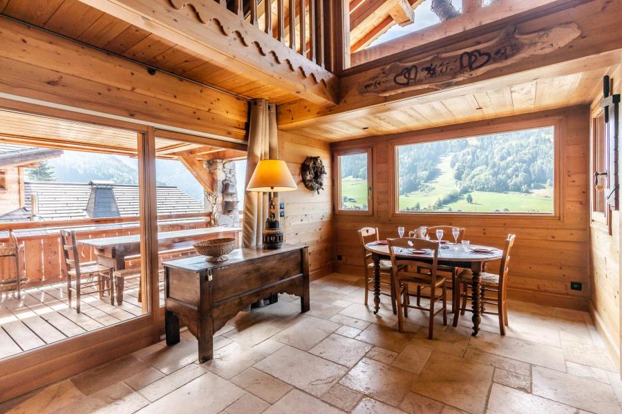 Rent in ski resort 7 room chalet 14 people - Chalet As de Coeur - Morzine - Living room