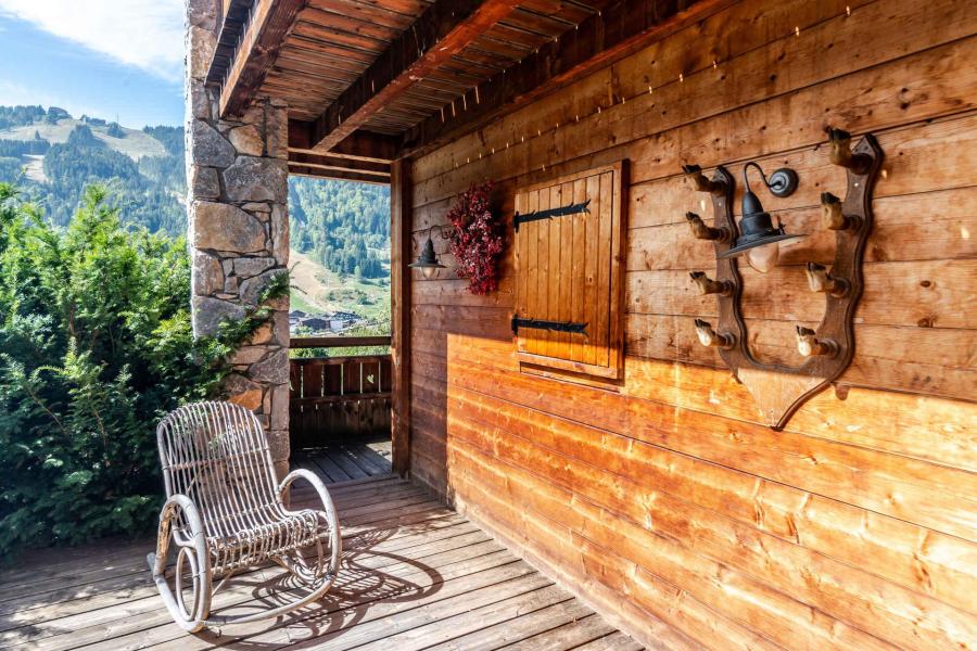 Rent in ski resort Chalet As de Coeur - Morzine - Balcony