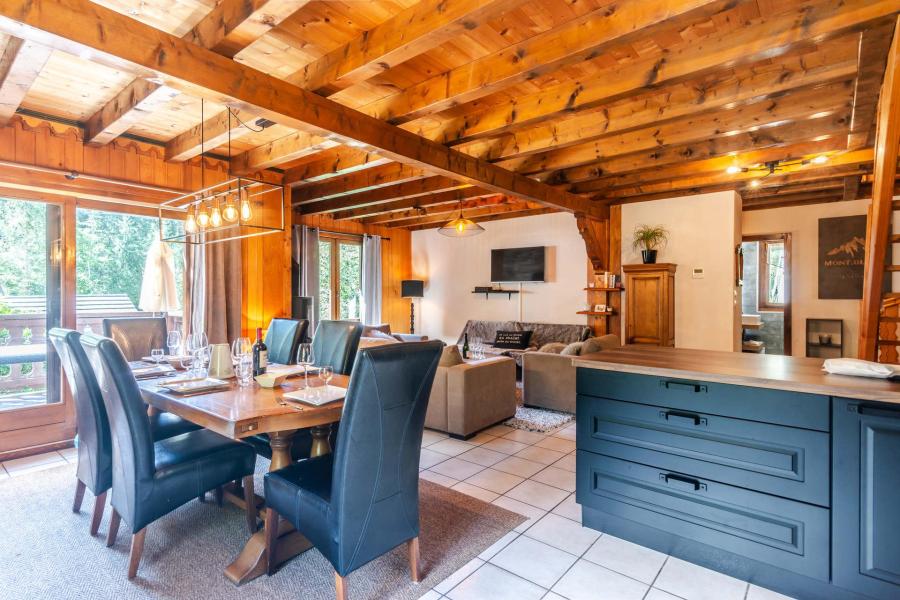 Rent in ski resort 5 room duplex chalet 11 people - Chalet Au Fil de L'Eau - Morzine - Living room