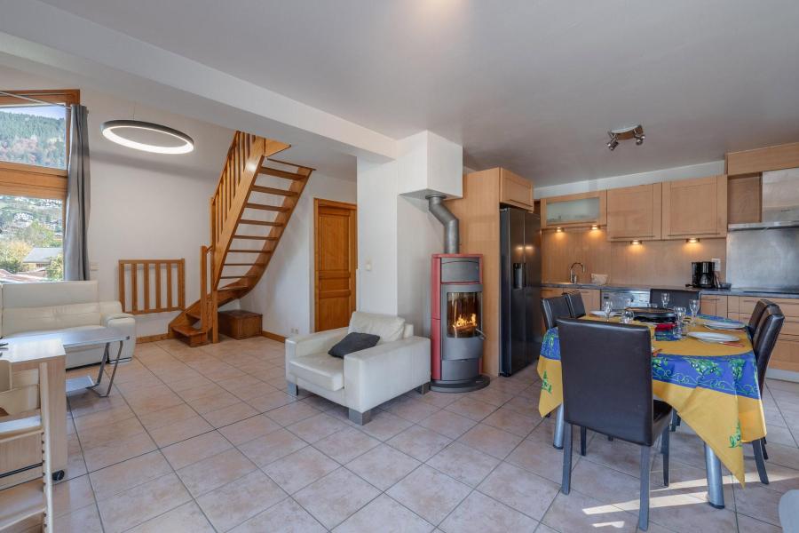 Wynajem na narty Apartament 3 pokojowy 6 osób (D) - Chalet Avoreaz - Morzine - Pokój gościnny