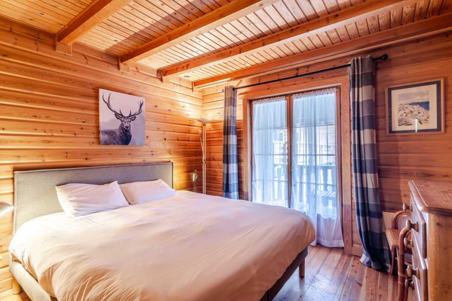 Rent in ski resort 10 room chalet 10 people - Chalet Copains - Morzine - Bedroom