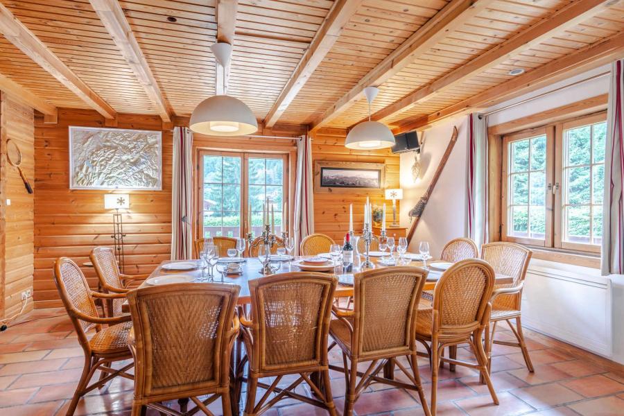 Rent in ski resort 10 room chalet 10 people - Chalet Copains - Morzine - Living room