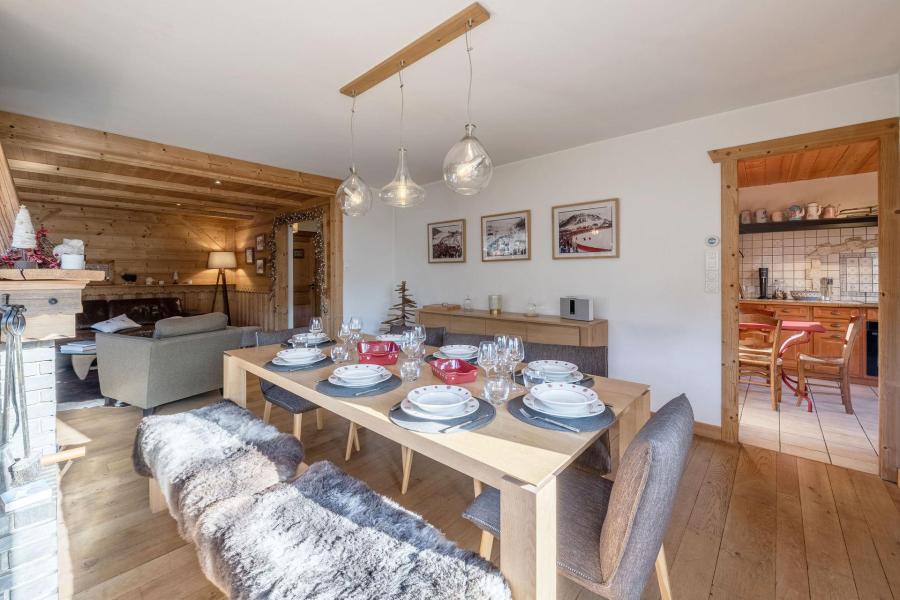 Rent in ski resort 6 room chalet 10 people - Chalet le Blizzard - Morzine - Living room